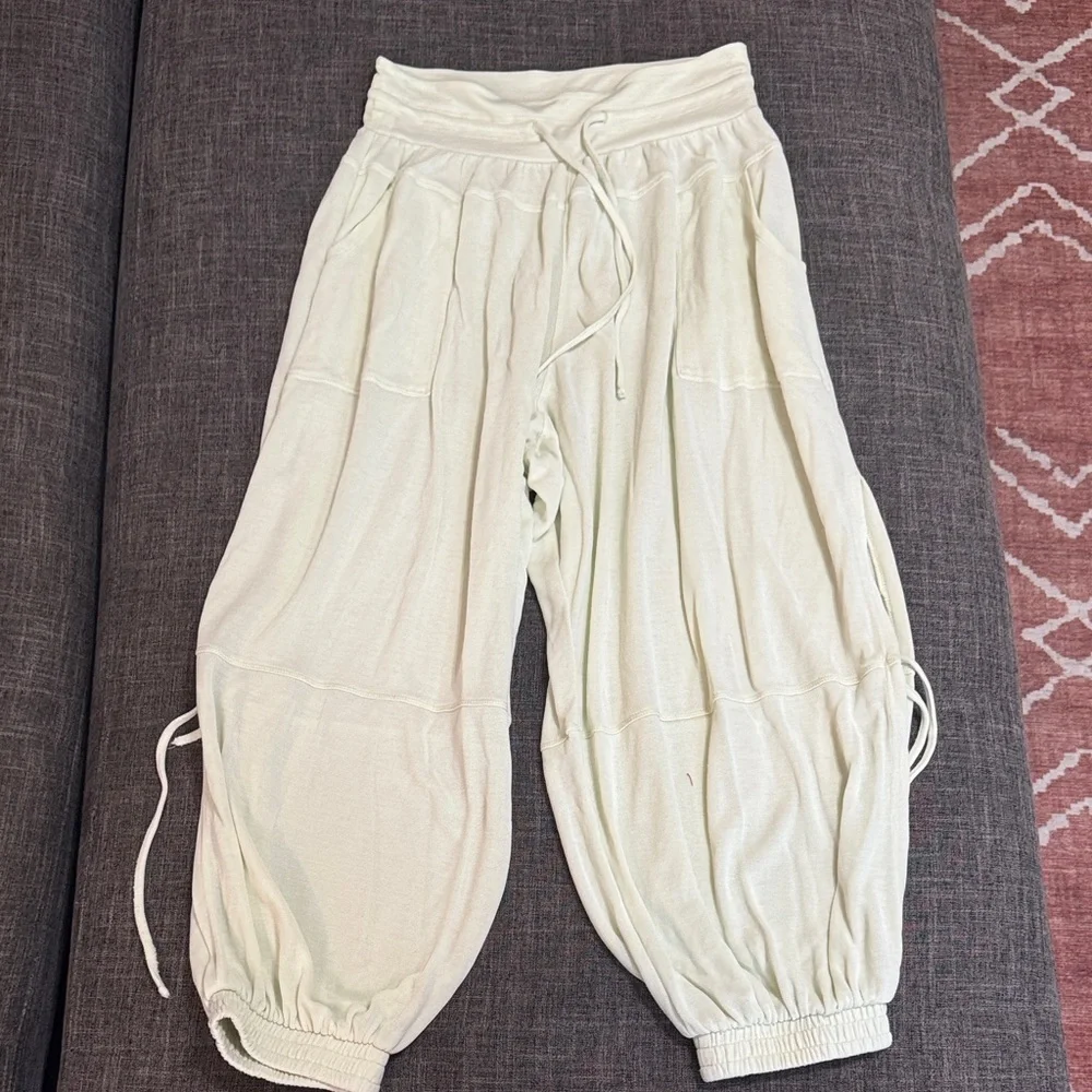 Free People Movement Goldie Pant - Picture 2 of 5